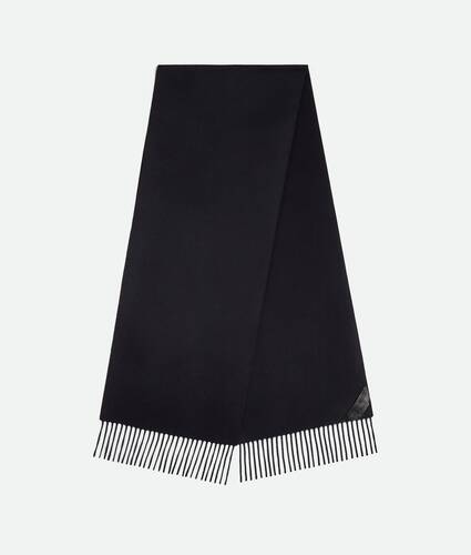 Display a large version of the product image 1 - Cashmere Scarf With Leather Patch