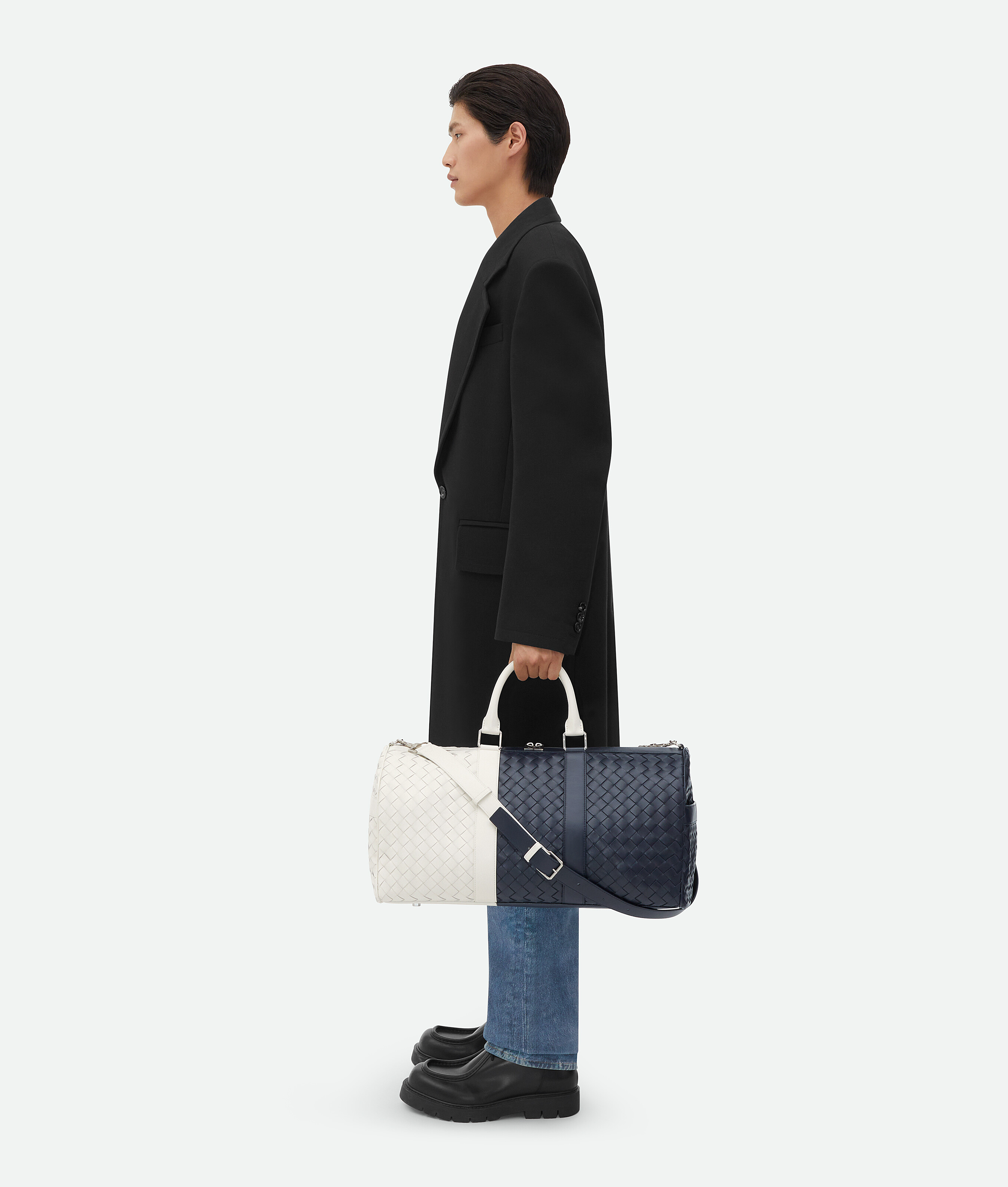 Shop Bottega Veneta Medium Intrecciato Duffle In Blue