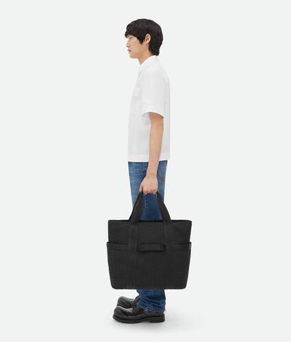 Voyager Zipped Tote