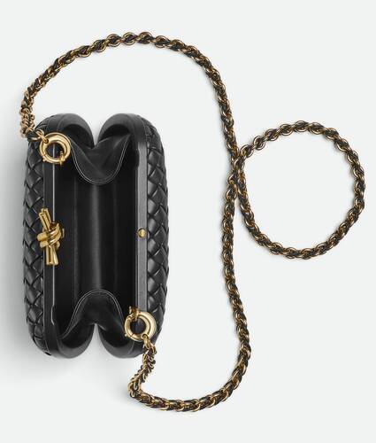 Knot Chain