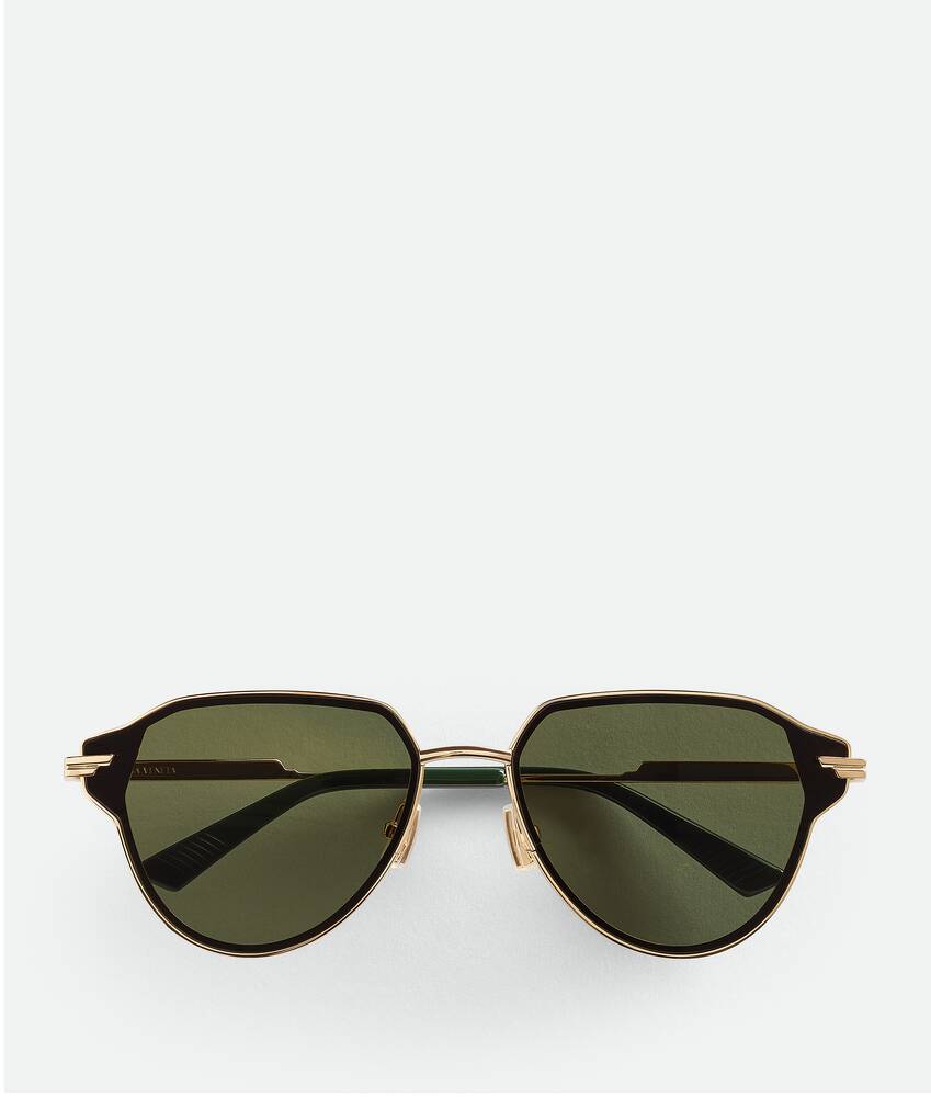 Bottega Veneta® Glaze Metal Aviator Sunglasses in Gold / Green