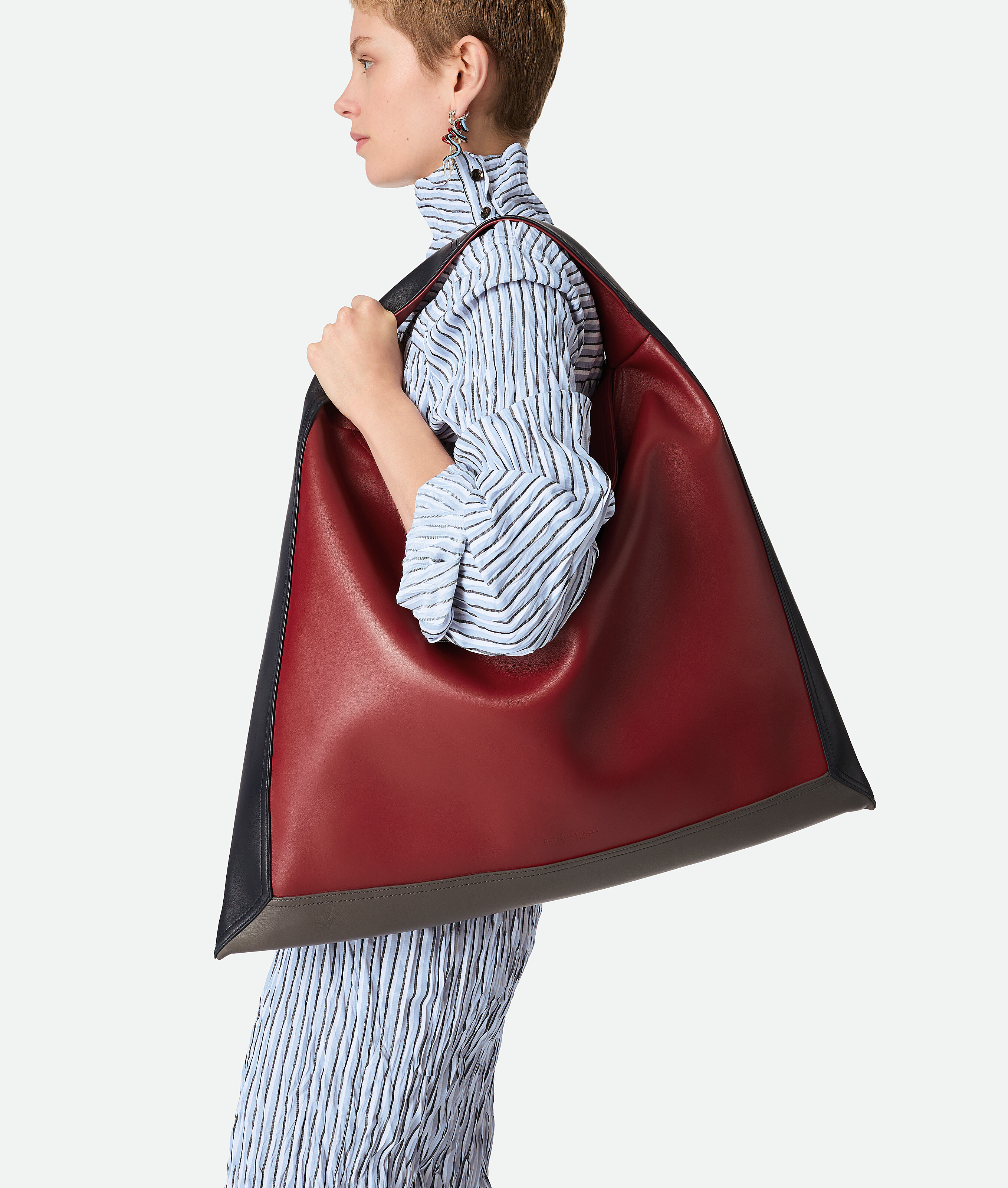 Bottega Veneta Large Hop Shoulder Bag In Rosewood/space/lapilli