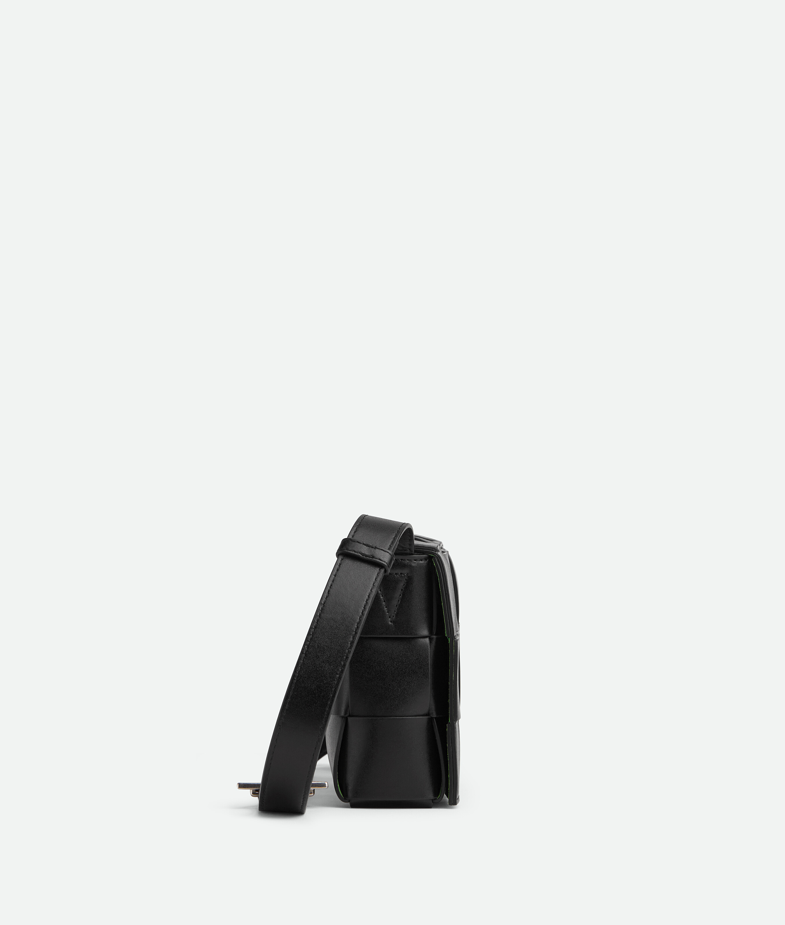 Bottega Veneta Cassette In Black