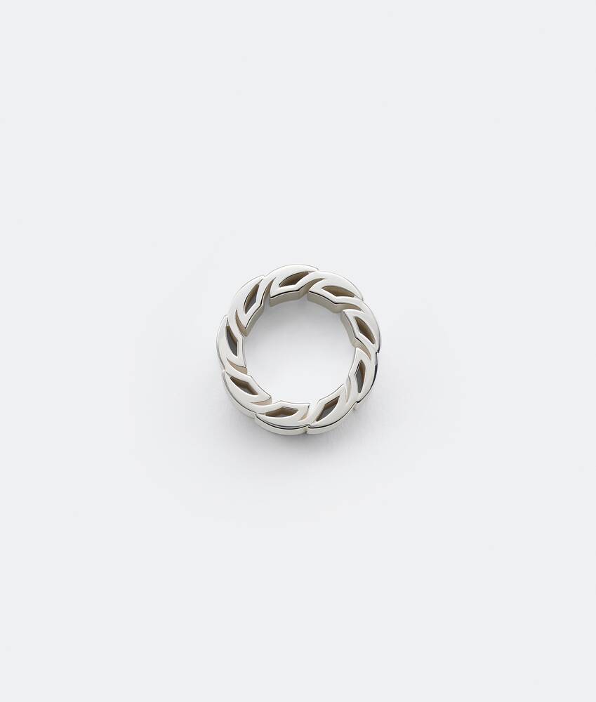 Display a large version of the product image 1 - Tide Ring