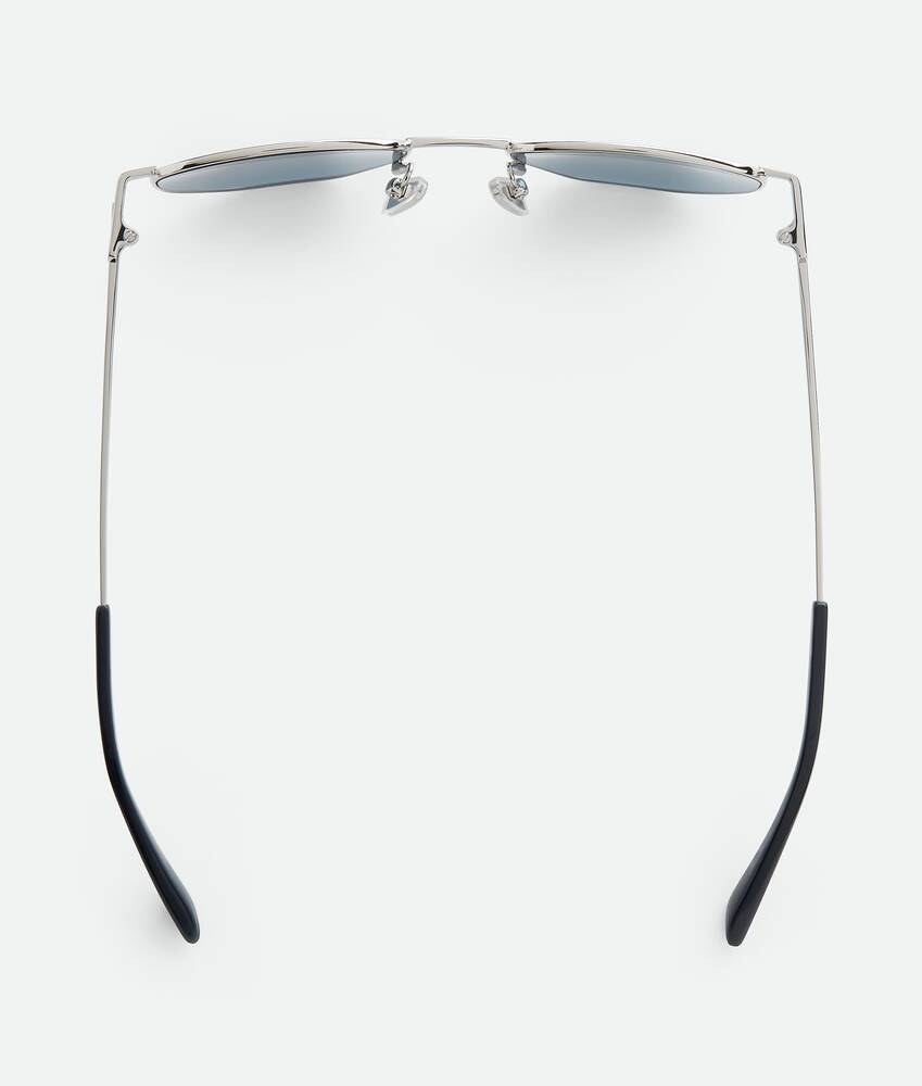 Display a large version of the product image 4 - Split Panthos Sunglasses