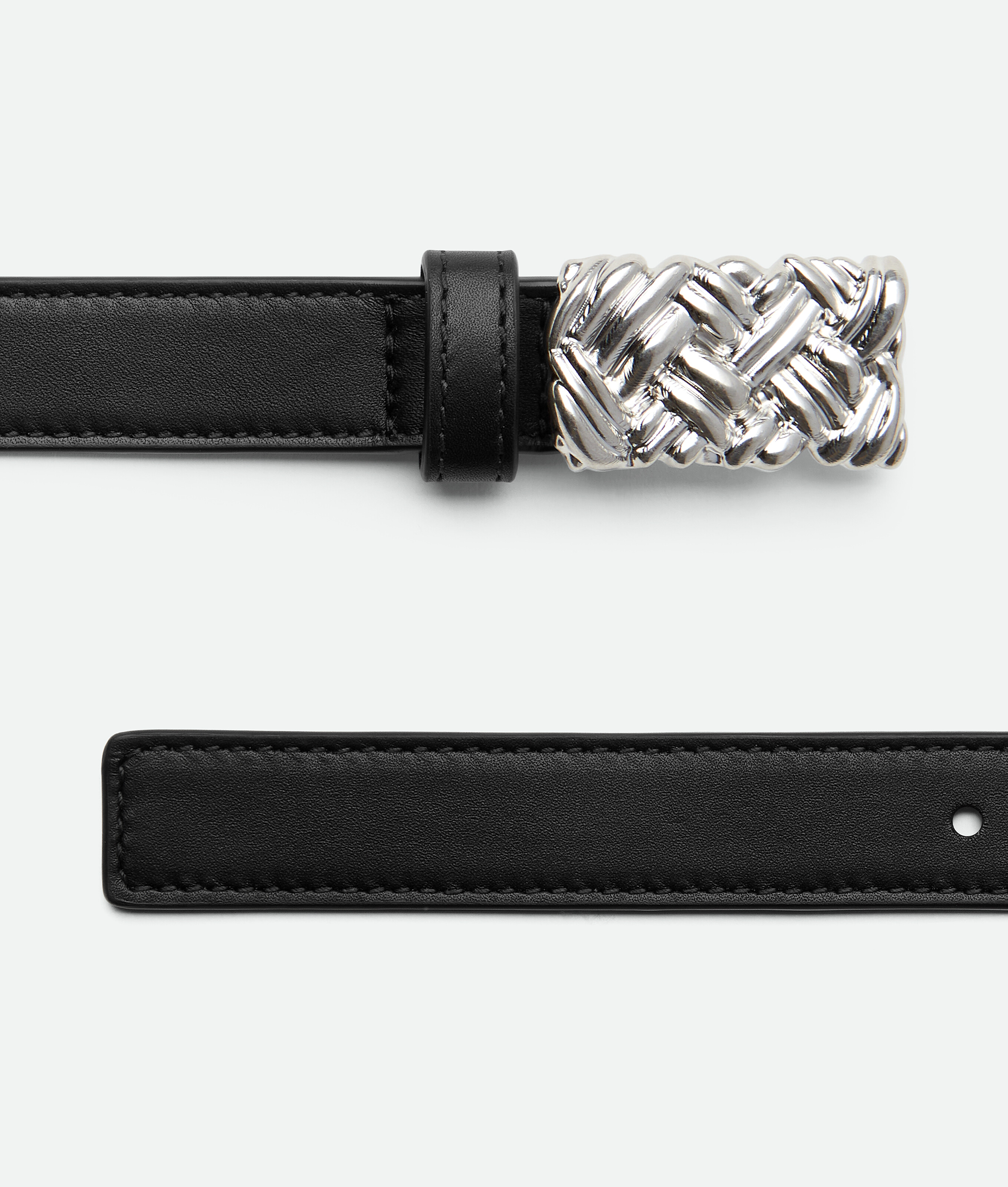 Bottega Veneta Leather Intreccio-buckle Belt In Black