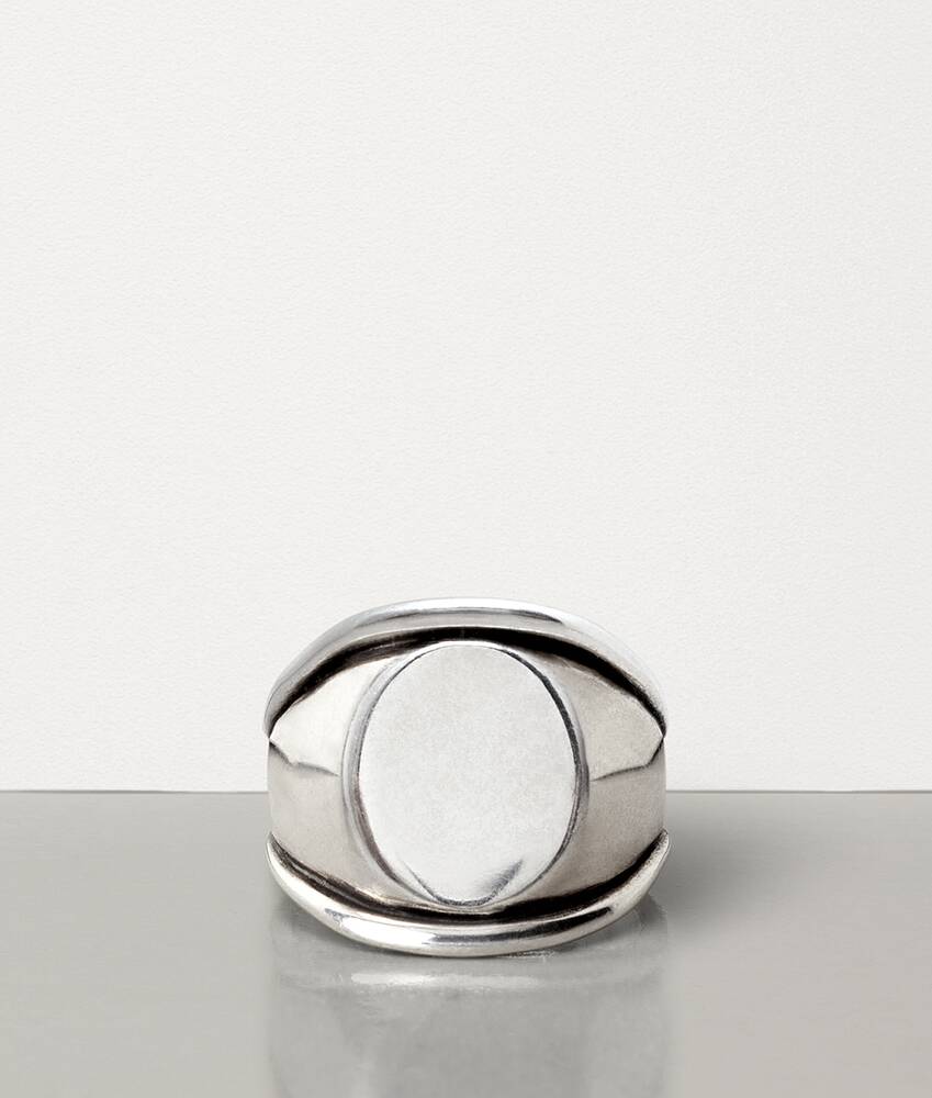 Display a large version of the product image 1 - Ring