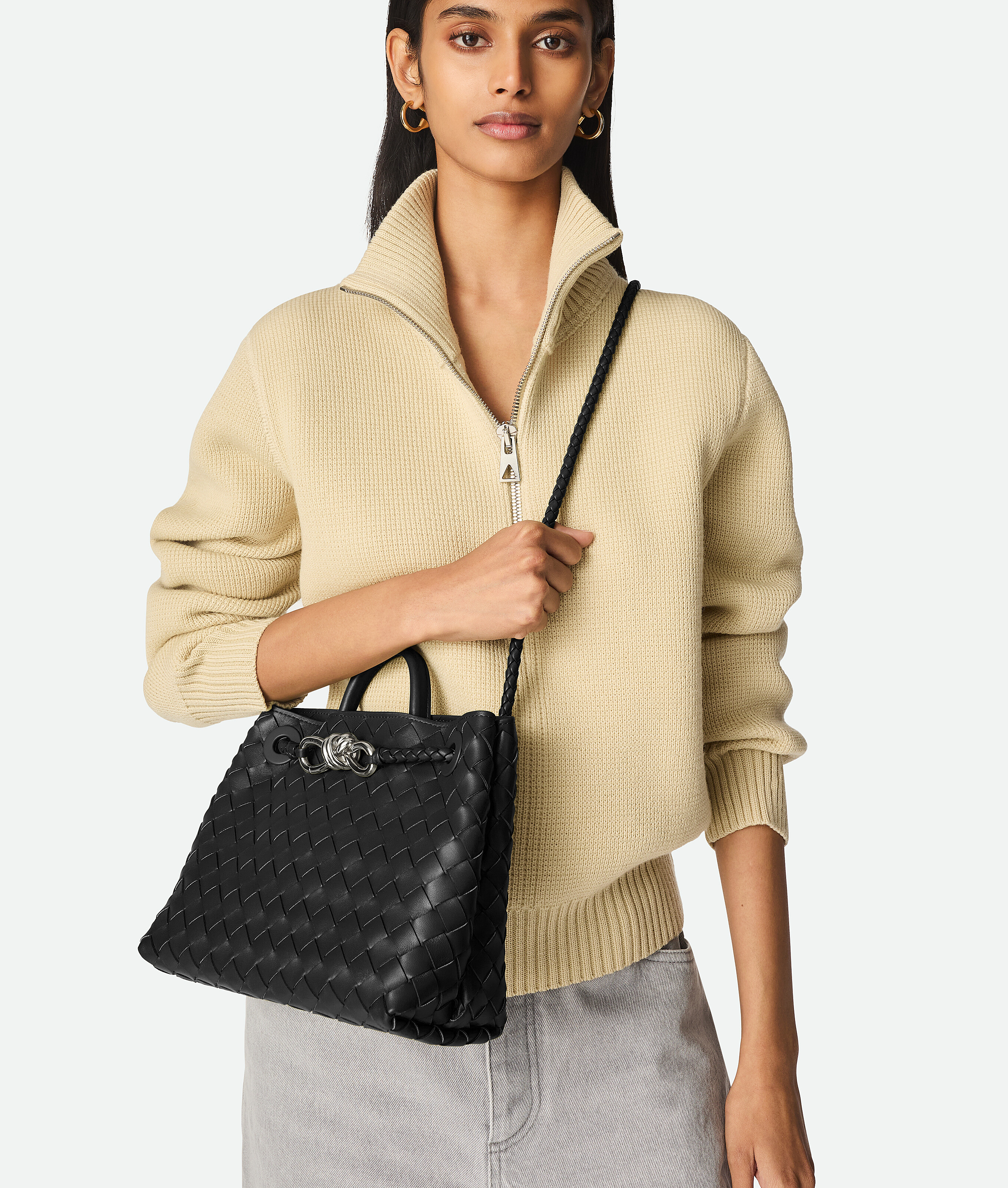 Bottega Veneta Andiamo Small Bag In Black