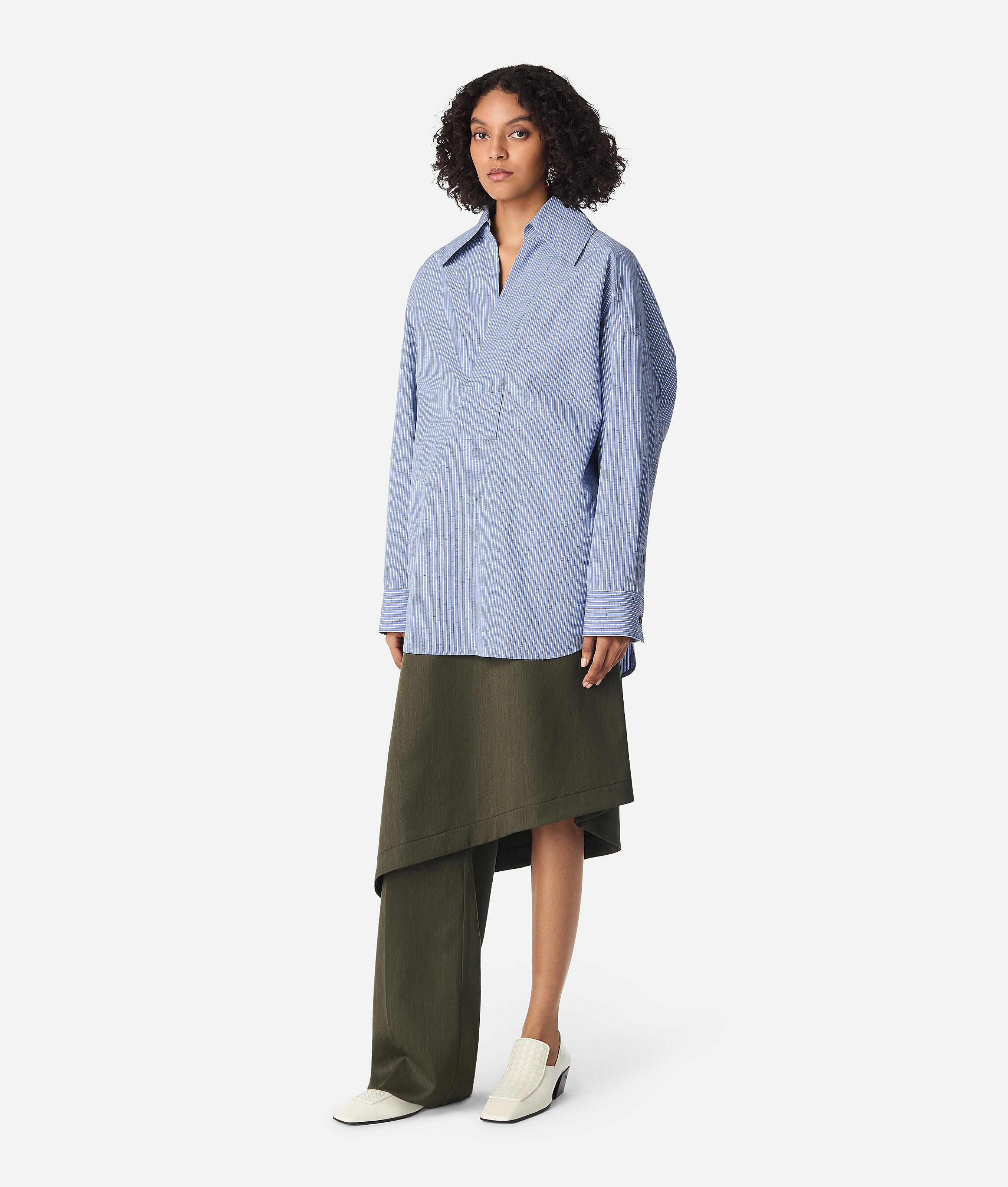 Bottega Veneta Gestreiftes Hemd Aus Baumwolle Und Leinen In Blue/white