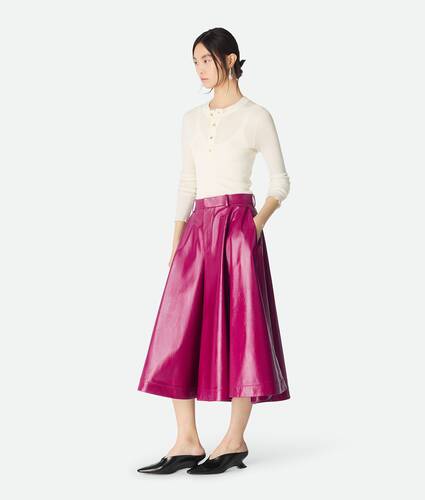 Culotte en cuir brillant