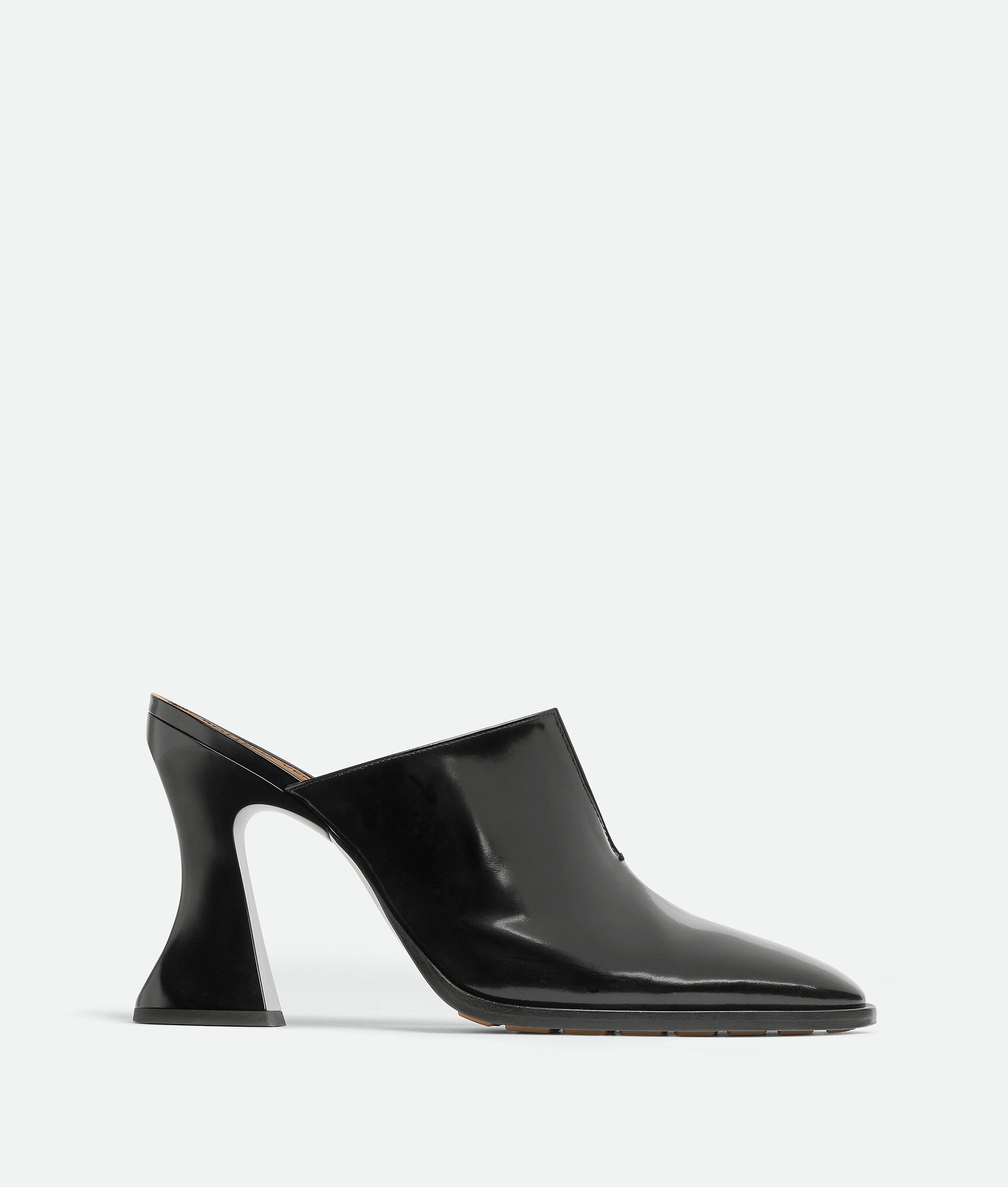 Bottega Veneta 100mm Cha-cha Vinyl-heeled Mules In Black