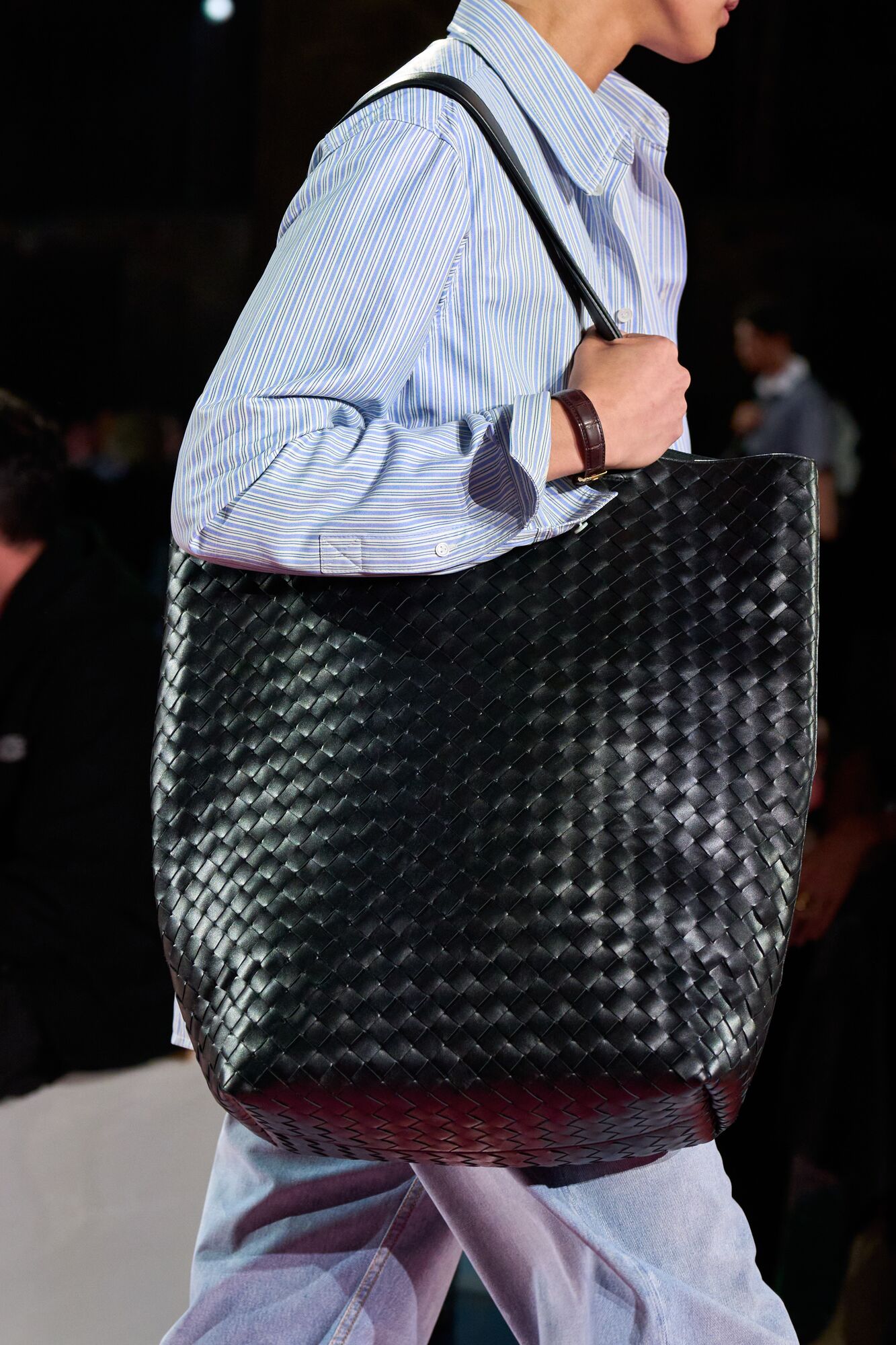 Bottega Veneta  Fashion, Street style bags, Bottega veneta bag