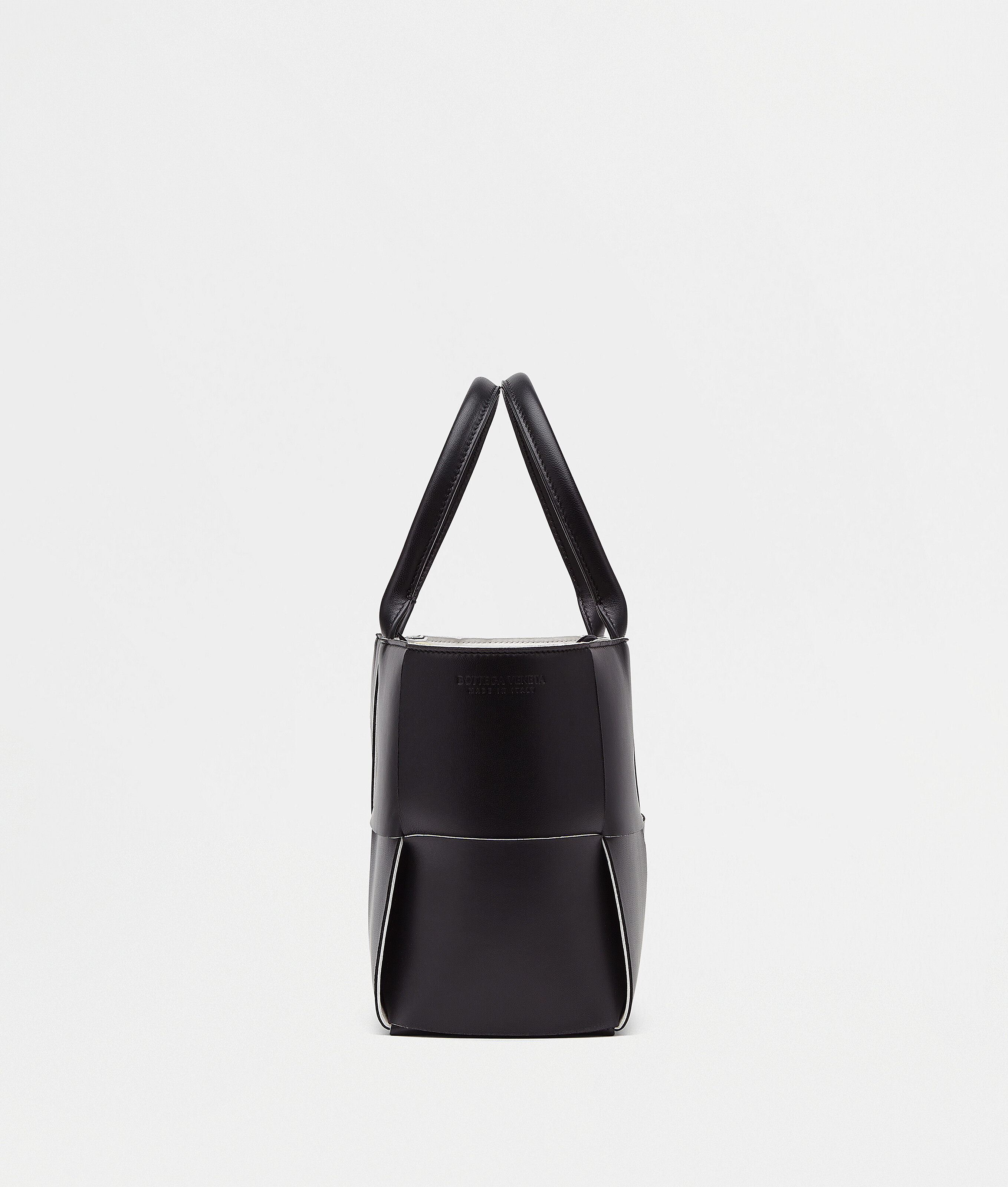 Shop Bottega Veneta Small Arco Tote Bag In Noir
