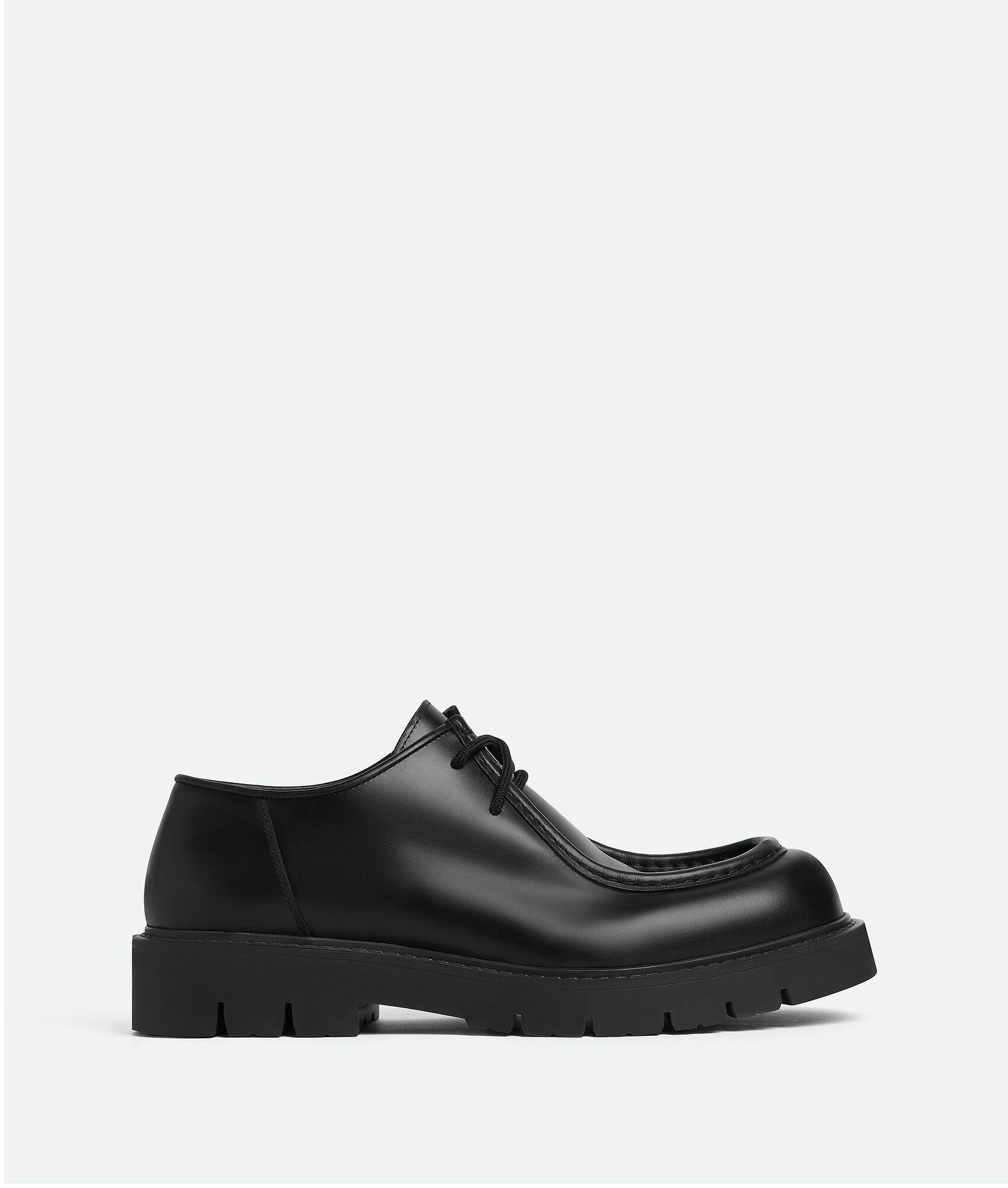 Bottega Veneta® Men's Haddock Lace-Up Shoe in Black. Shop online now.