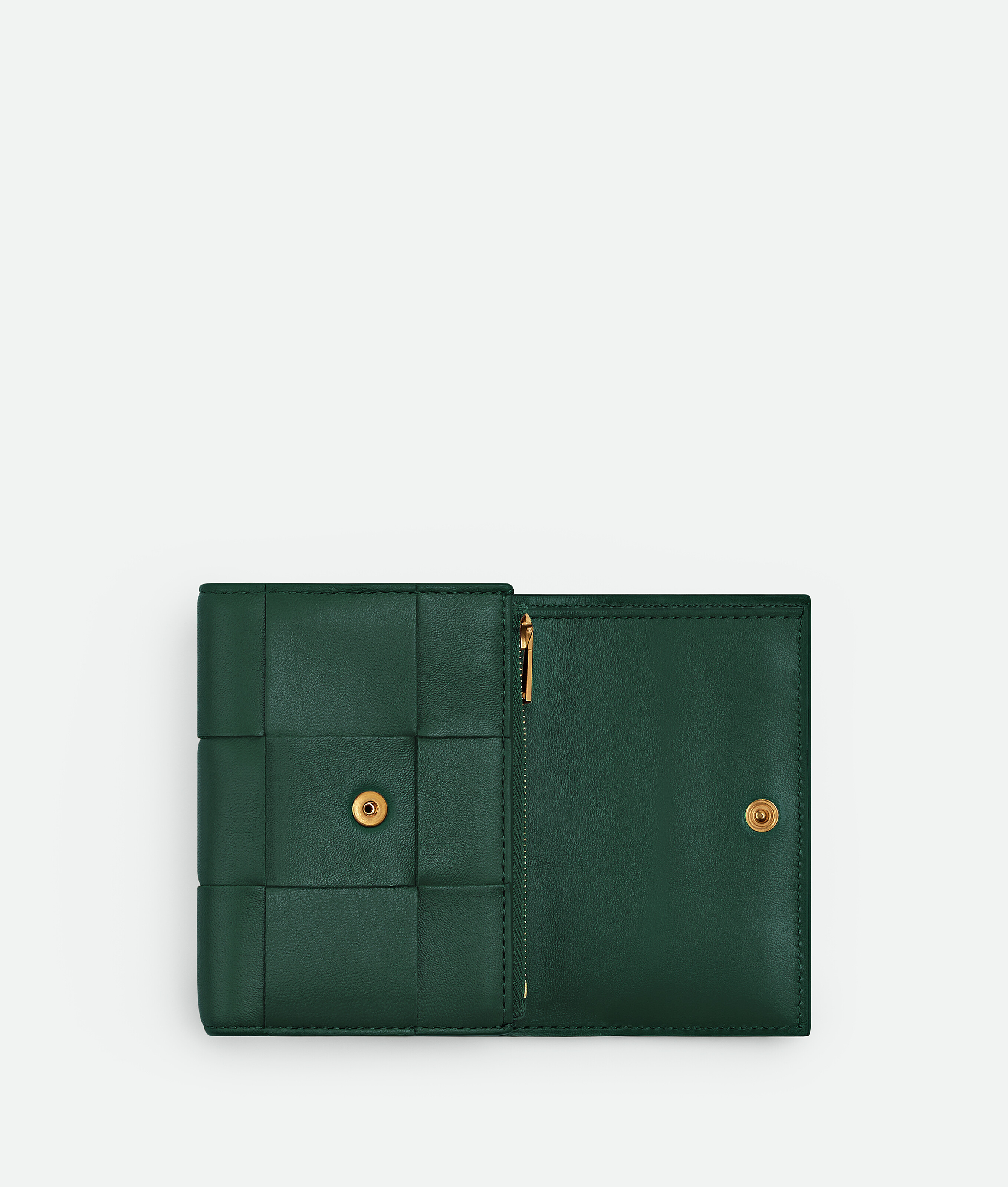 Shop Bottega Veneta Cassette Tri-fold Portemonnaie Mit Zip In Green