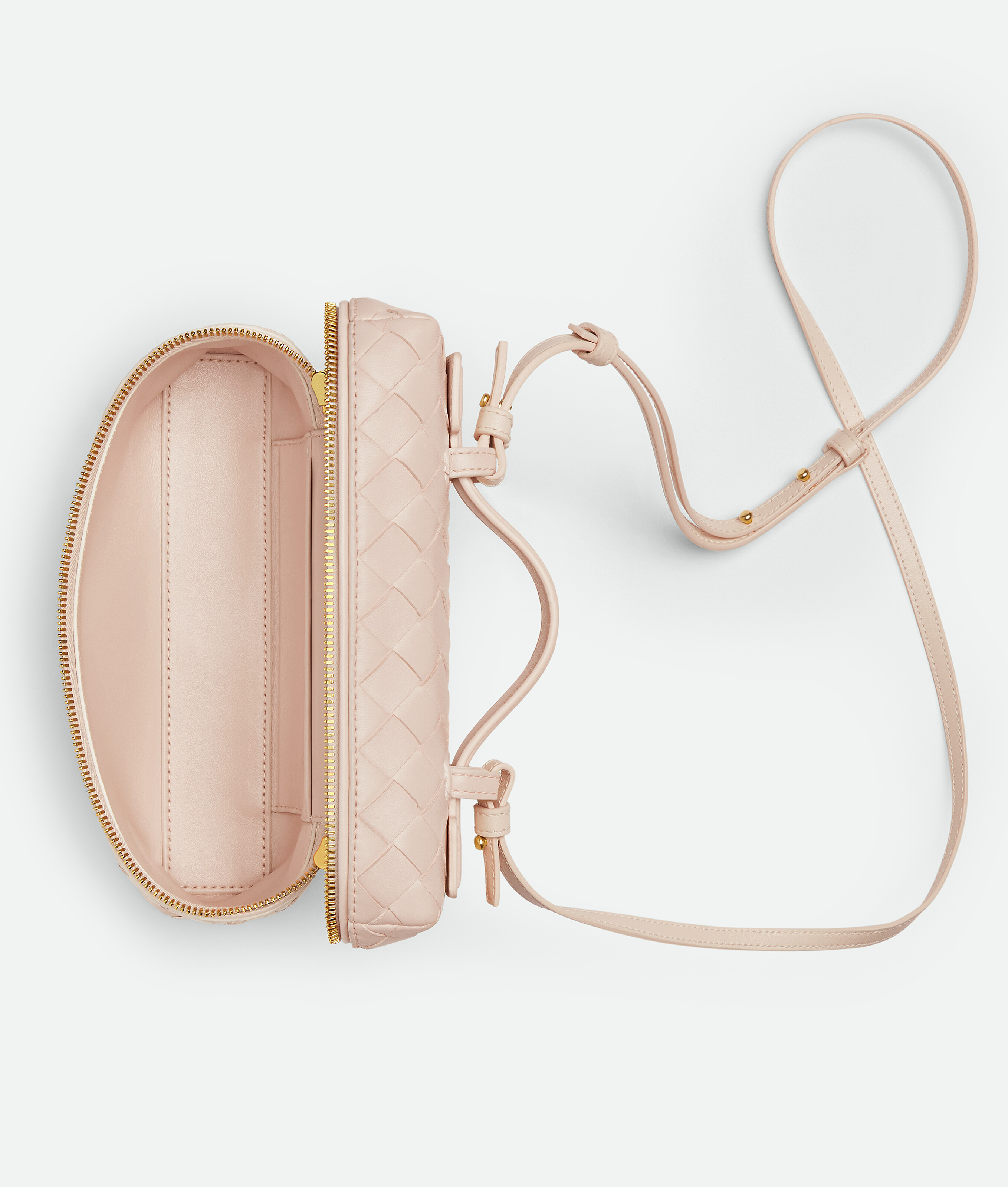 Bottega Veneta Intrecciato Leather Convertible Vanity Case In Cameo
