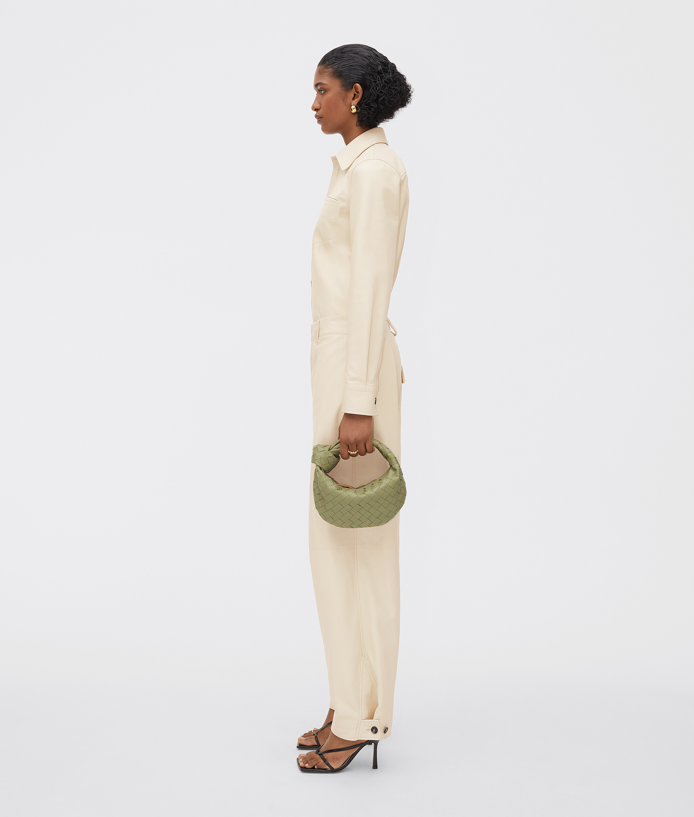 Bottega Veneta Small Hop Leather Shoulder Bag In Travertine