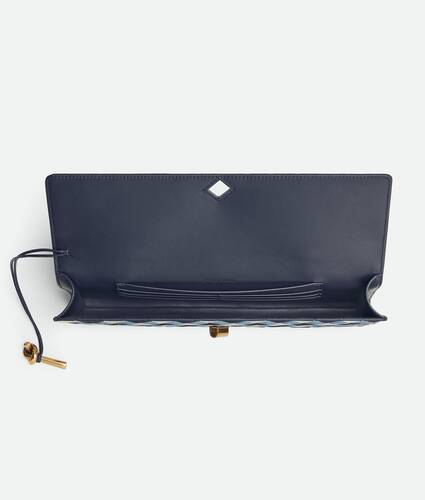 Andiamo Clutch