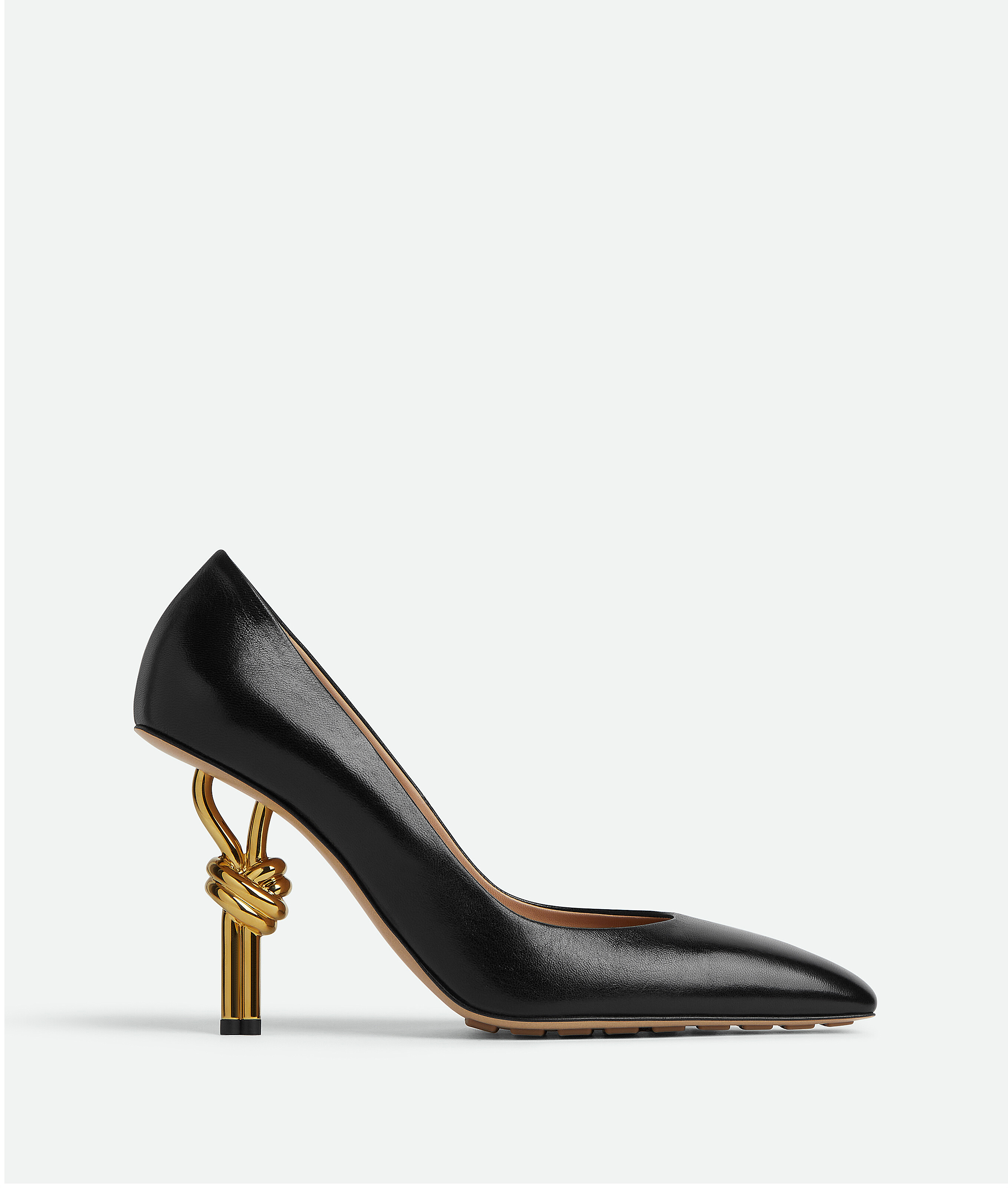Bottega Veneta Knot Pump - Black - Woman - 6