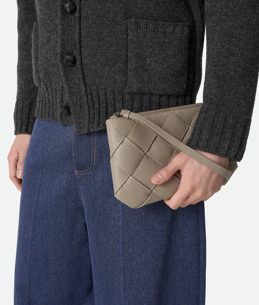 Display a large version of the product image 2 - Diago Medium Pouch