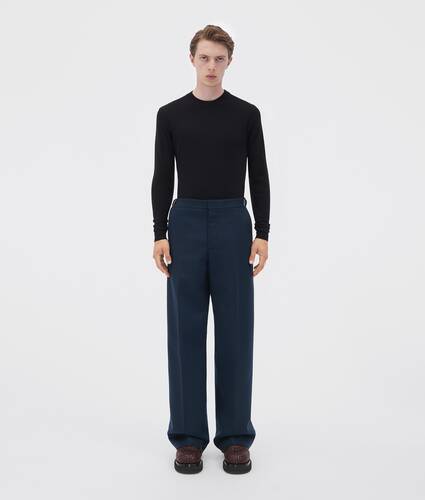 hose mit weitem bein aus wollflanell