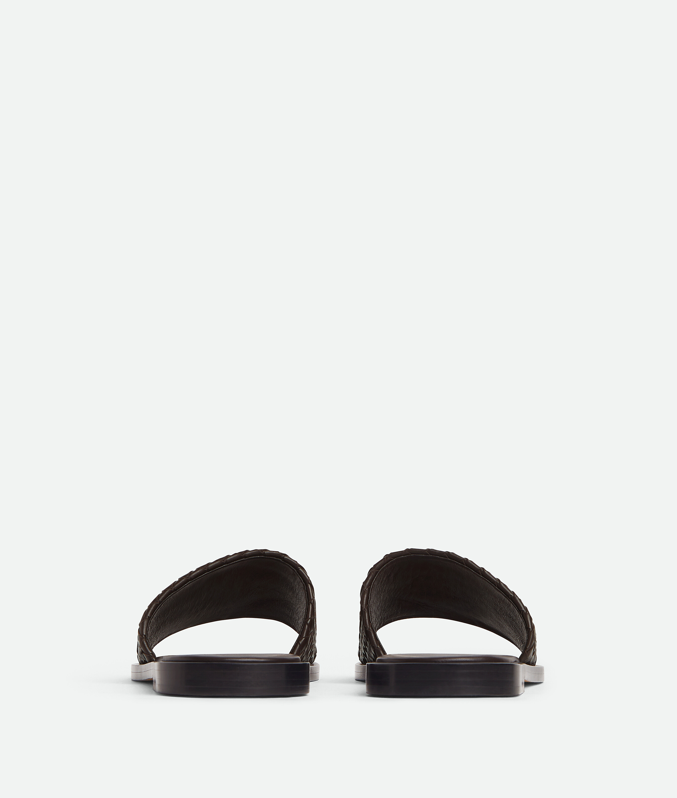 Bottega Veneta Chocolate Nappa Leather Slippers In Black