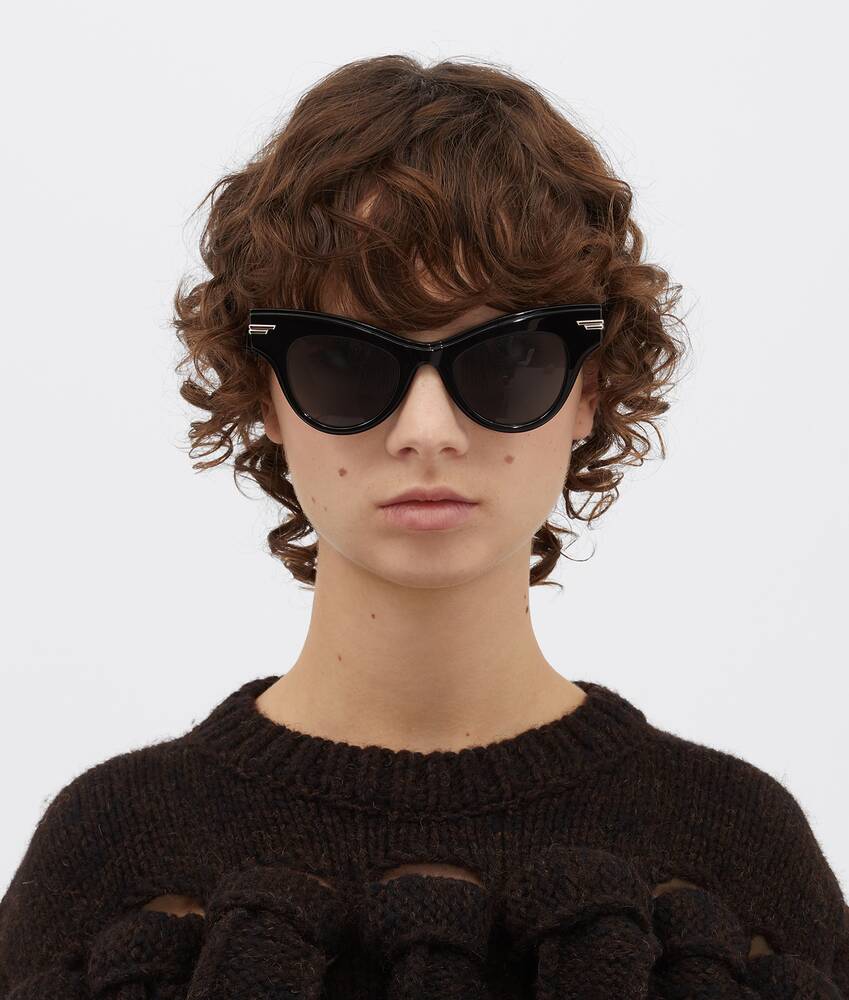 Bottega Veneta® Women's Wing in Black 