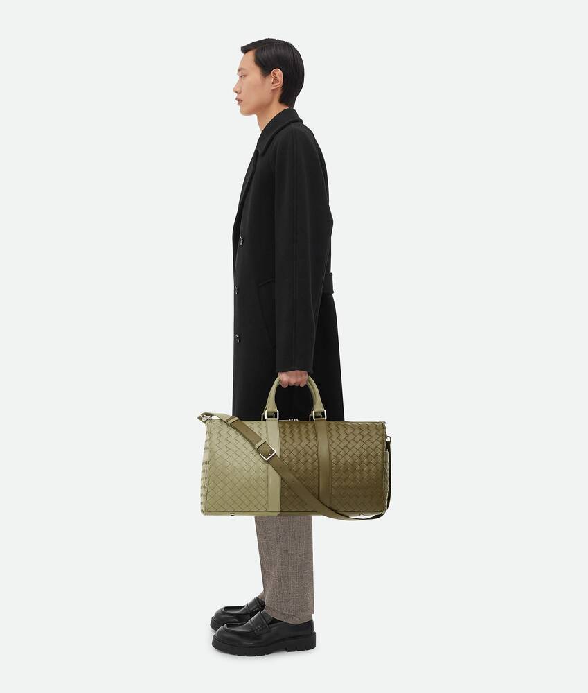 Display a large version of the product image 2 - Medium Intrecciato Duffle