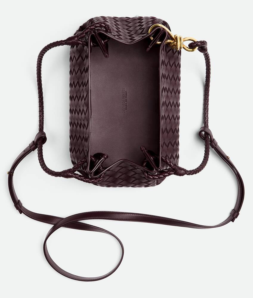 Display a large version of the product image 3 - Parachute