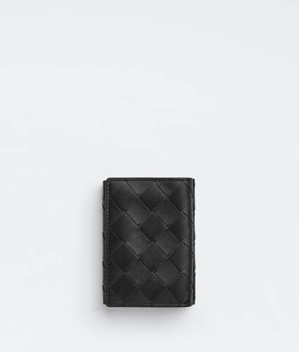 tiny tri-fold wallet