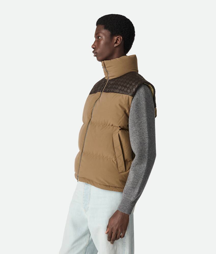 Display a large version of the product image 2 - Frosted Poplin Puffer Gilet