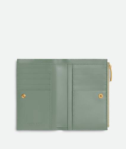 Intrecciato Medium Bi-Fold Wallet