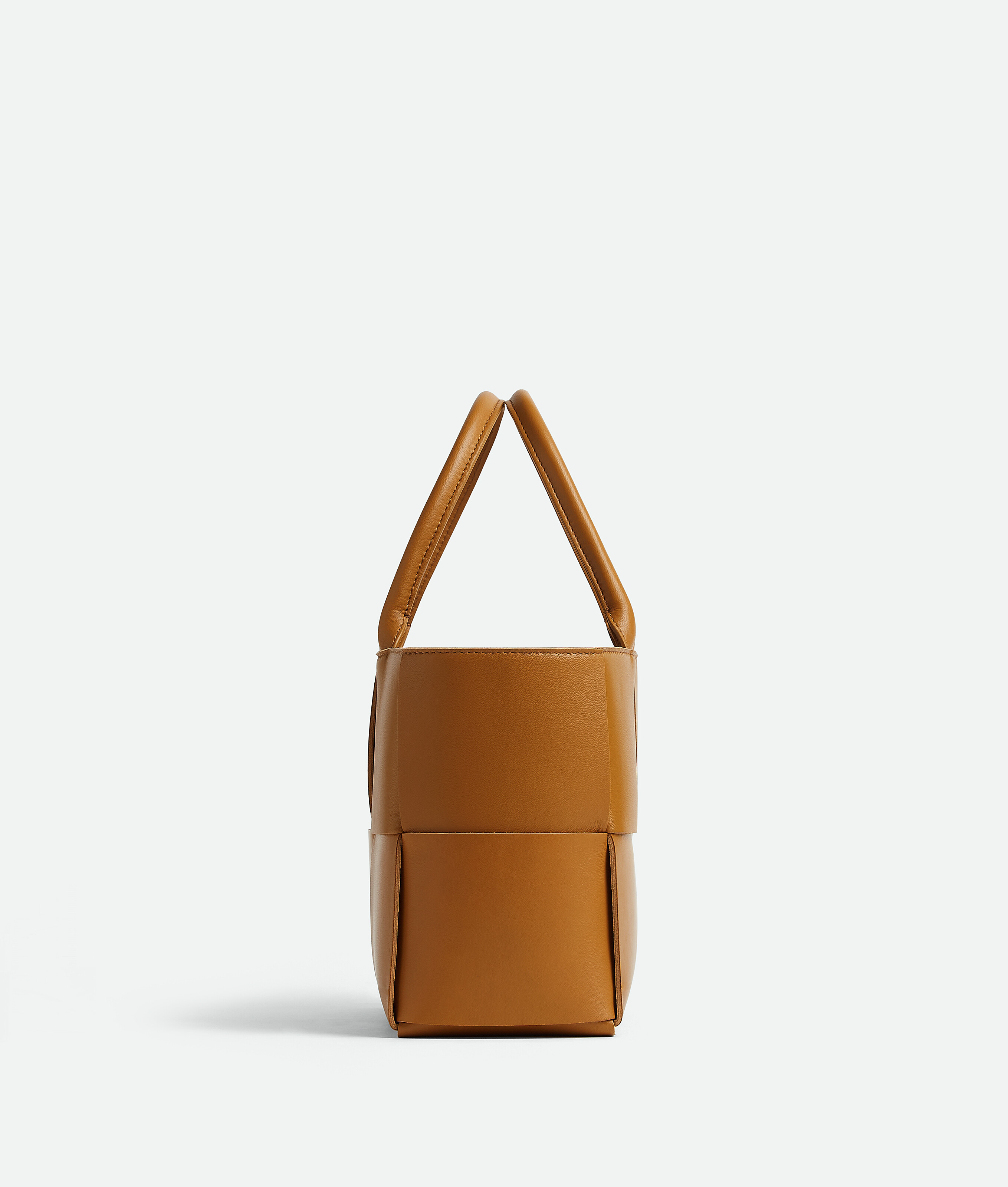 BOTTEGA VENETA ARCO TOTE PETIT FORMAT