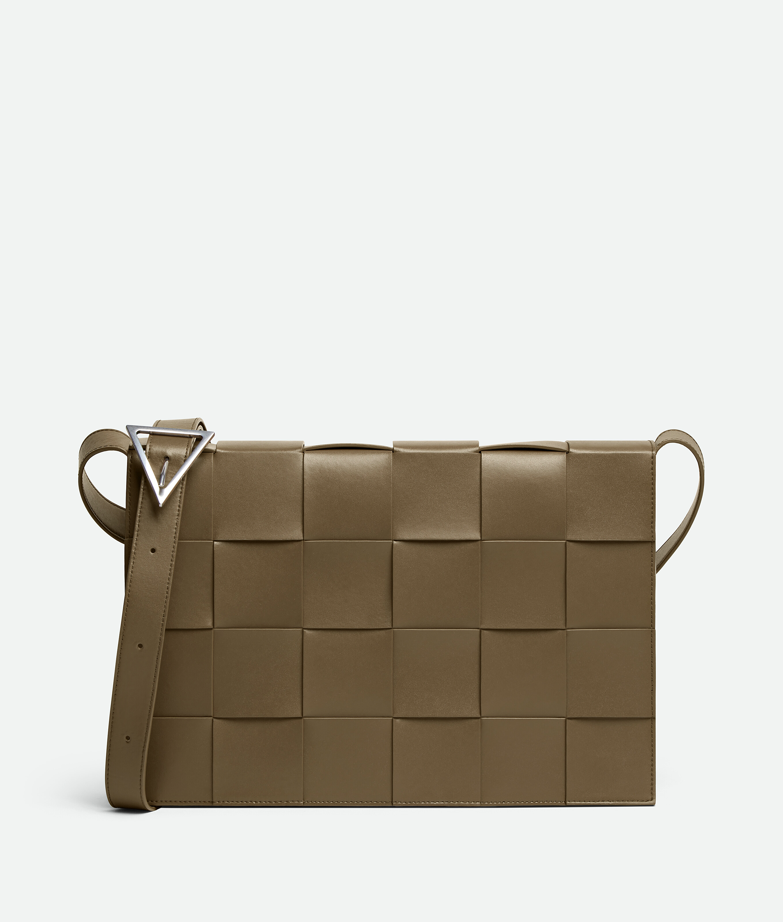 Bottega Veneta Maxi Cassette In Brown