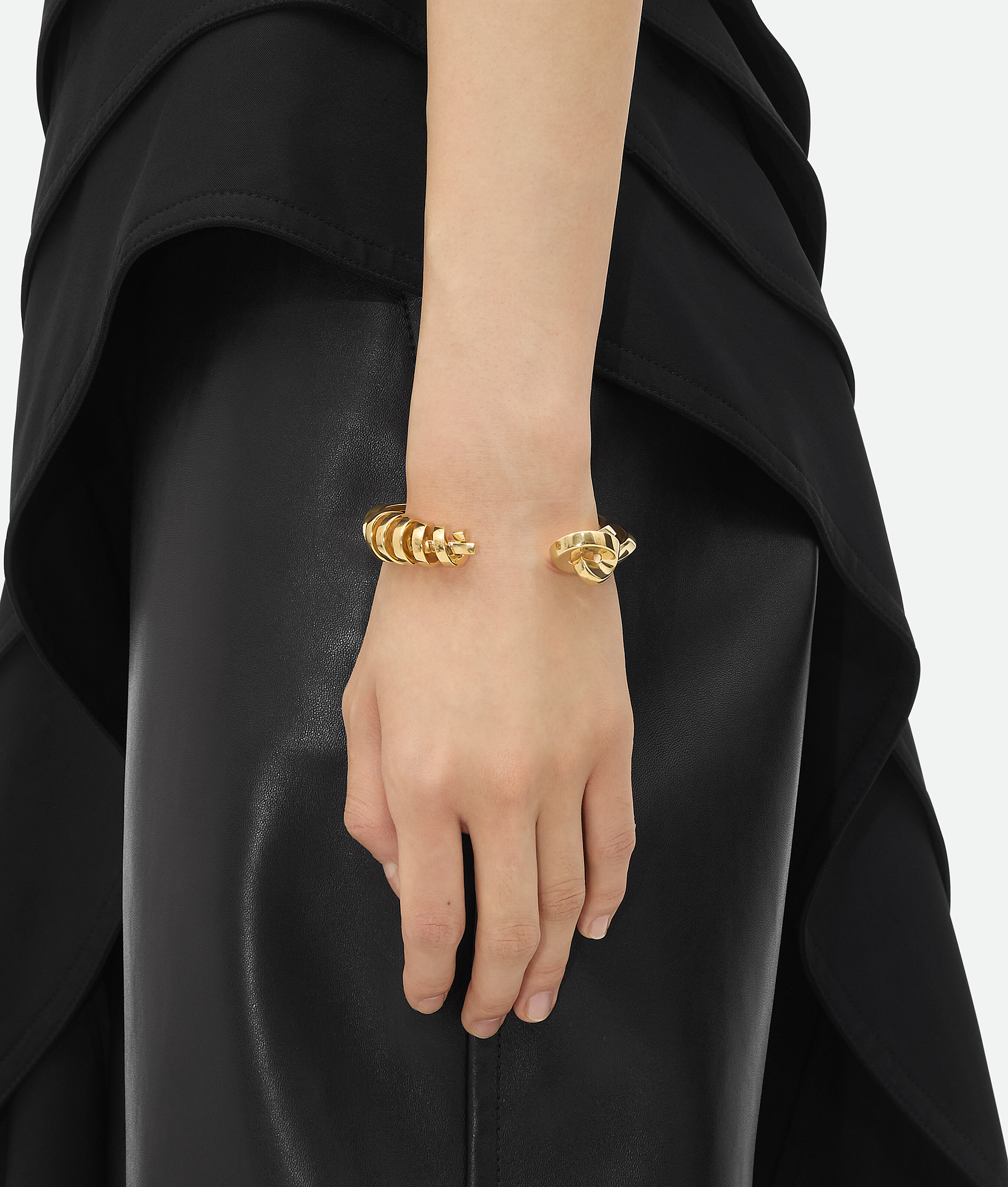 Bottega Veneta Twist Cuff Bracelet - Yellow Gold - Woman - S