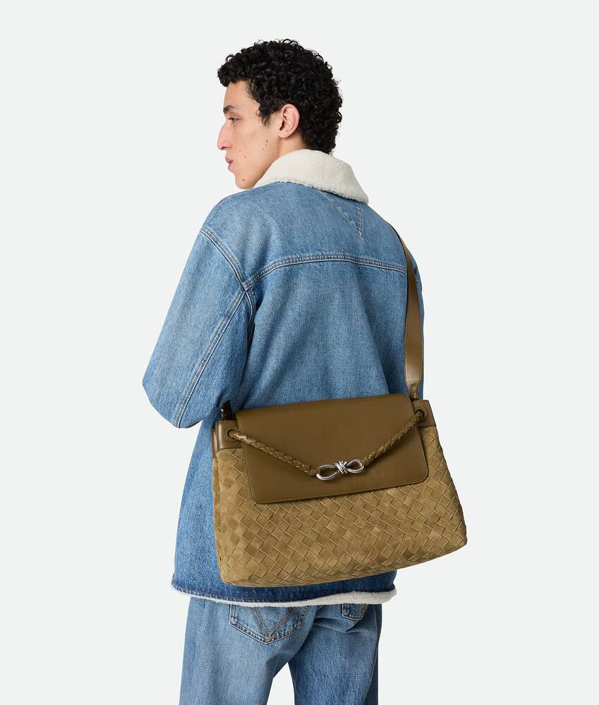 Display a large version of the product image 2 - Andiamo Messenger