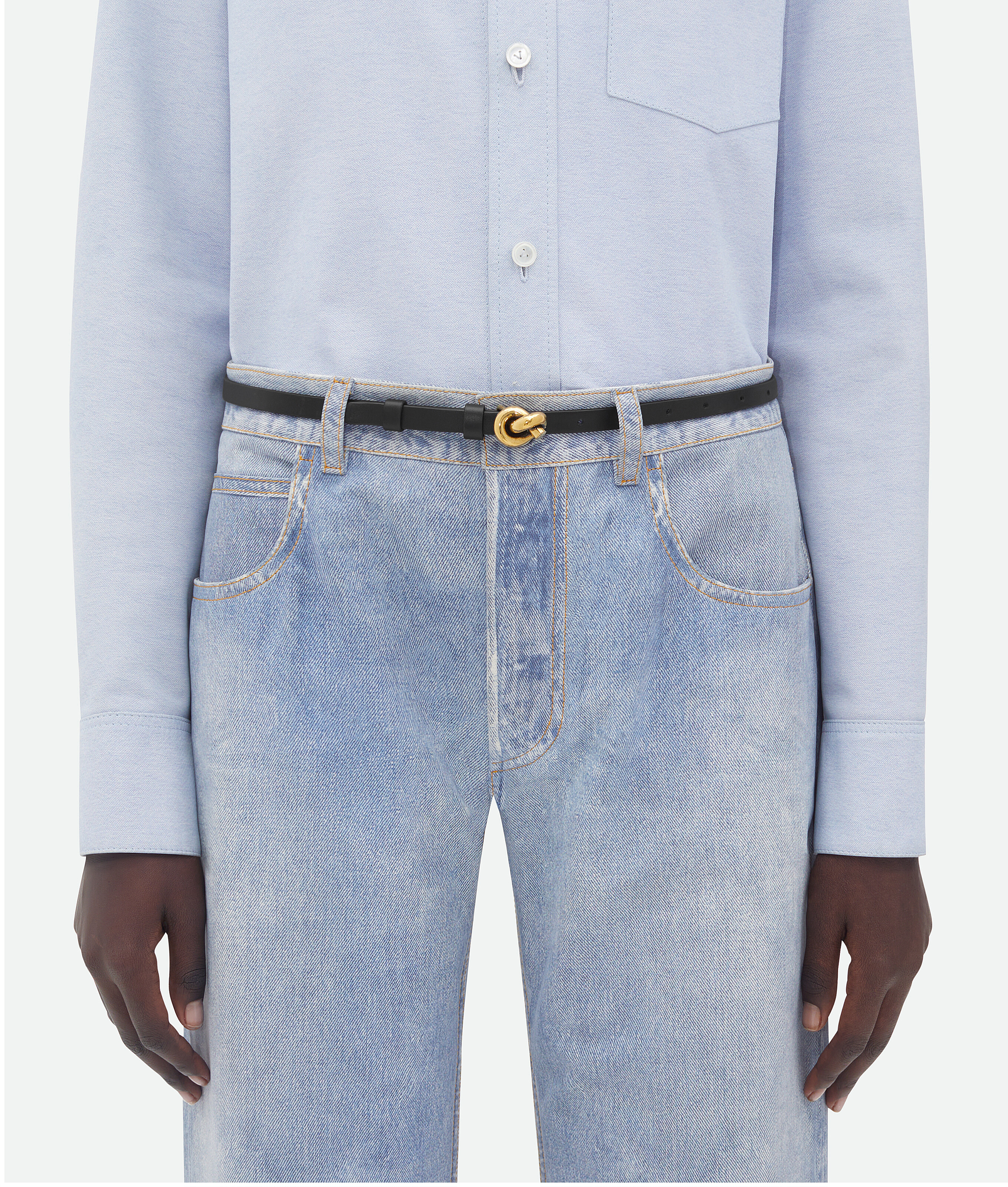 Bottega Veneta Cinturon Intr Negro Heb Nudo Dorado In Black