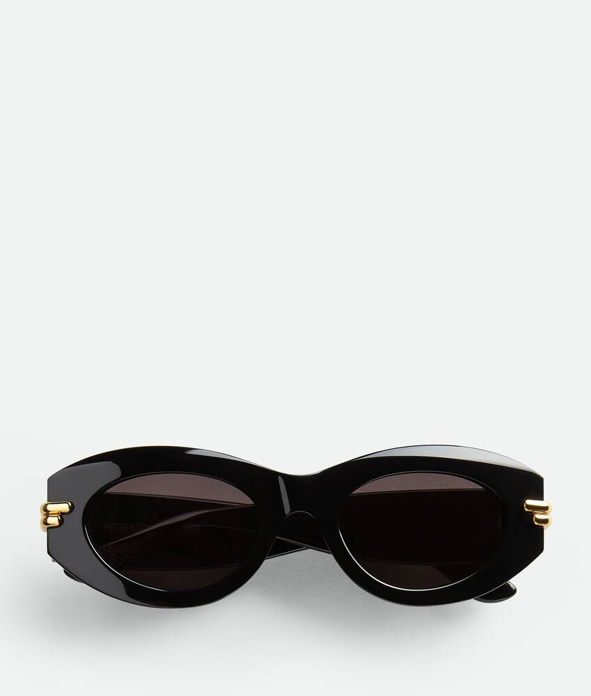 Bottega Veneta® Mitre Oval Sunglasses in Shop online