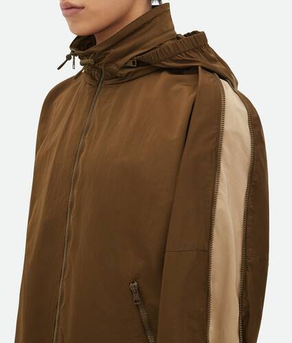 Contrasting Zipper Tech Nylon Jacket