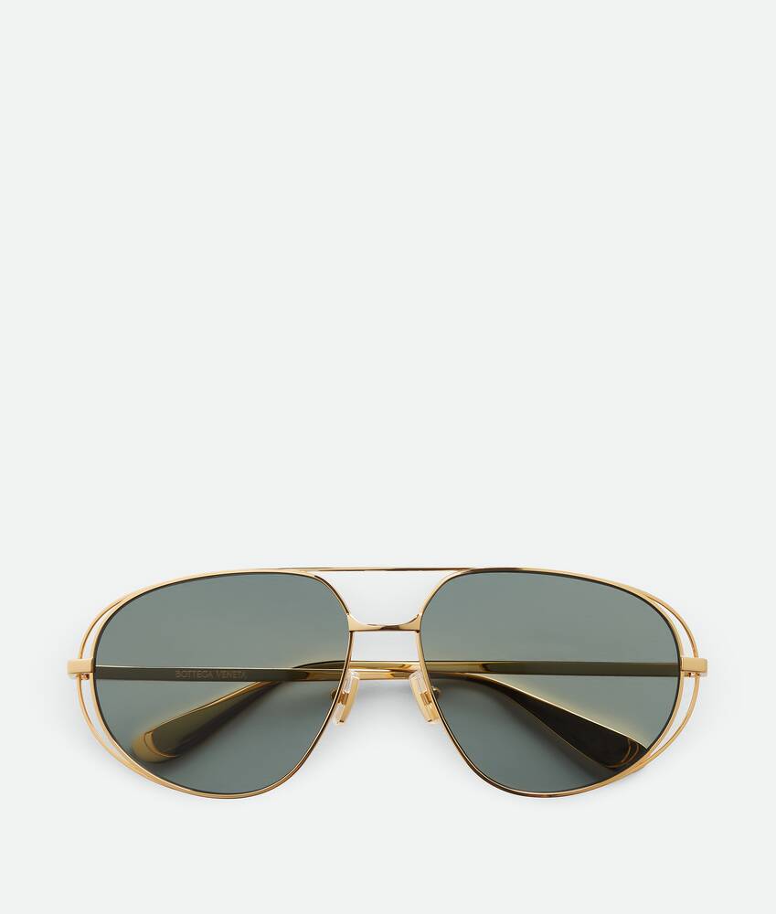 Display a large version of the product image 1 - Classic Aviator Sunglasses