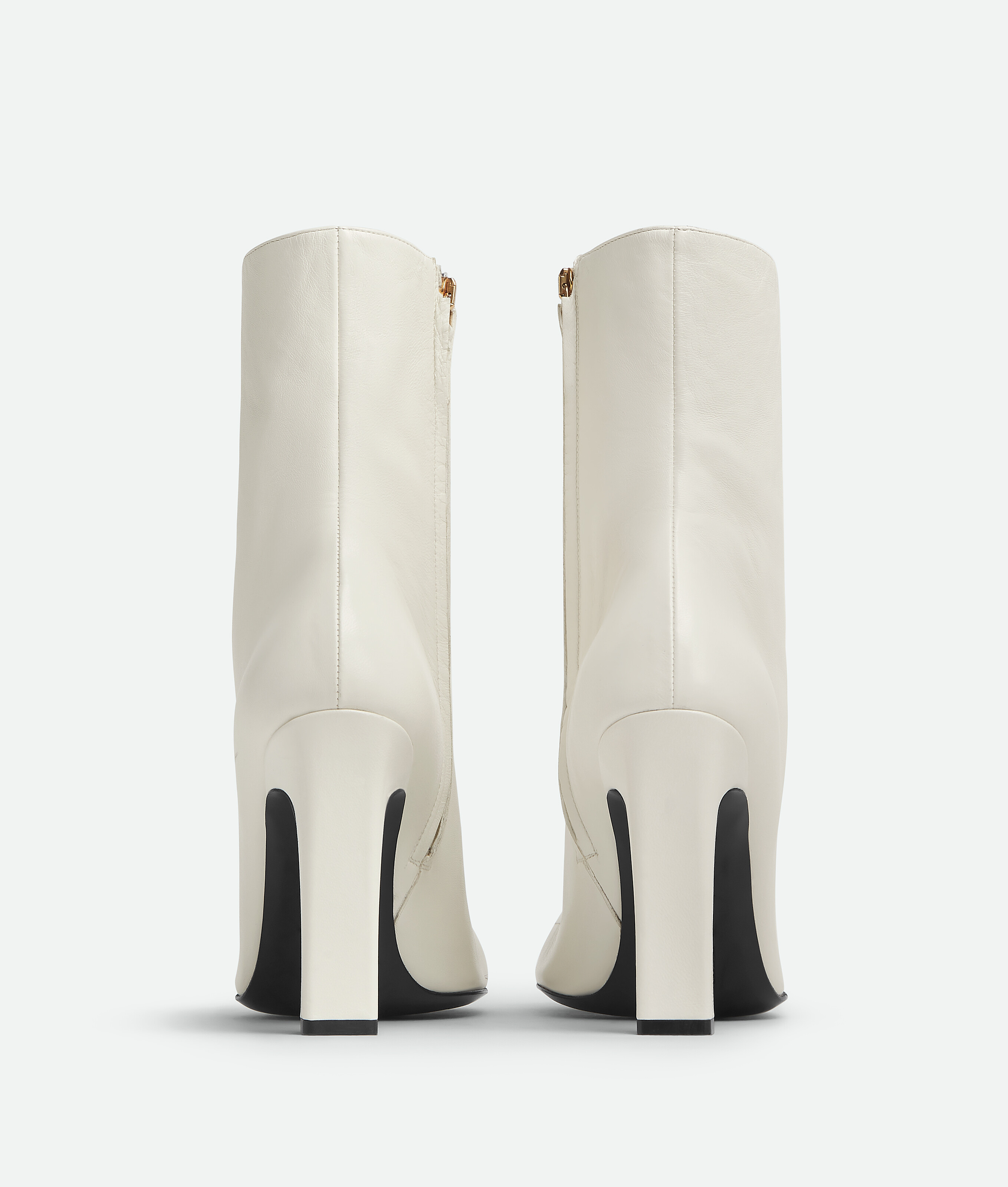 Bottega Veneta Lambskin Nico Ankle Boots 100 In White
