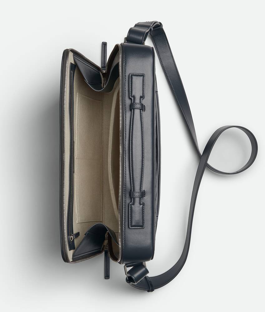 Display a large version of the product image 3 - Getaway Slim Briefcase