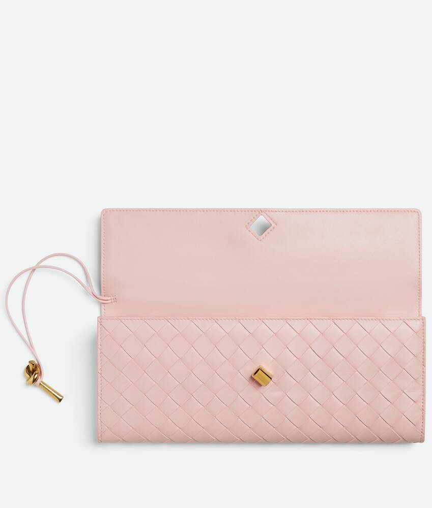 Display a large version of the product image 3 - Andiamo Clutch