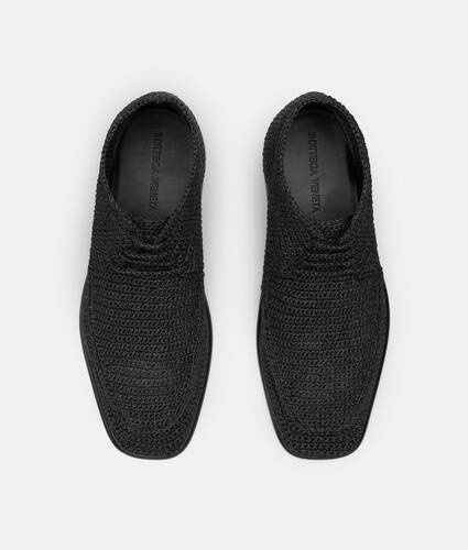 Roma Lace-Up Shoe