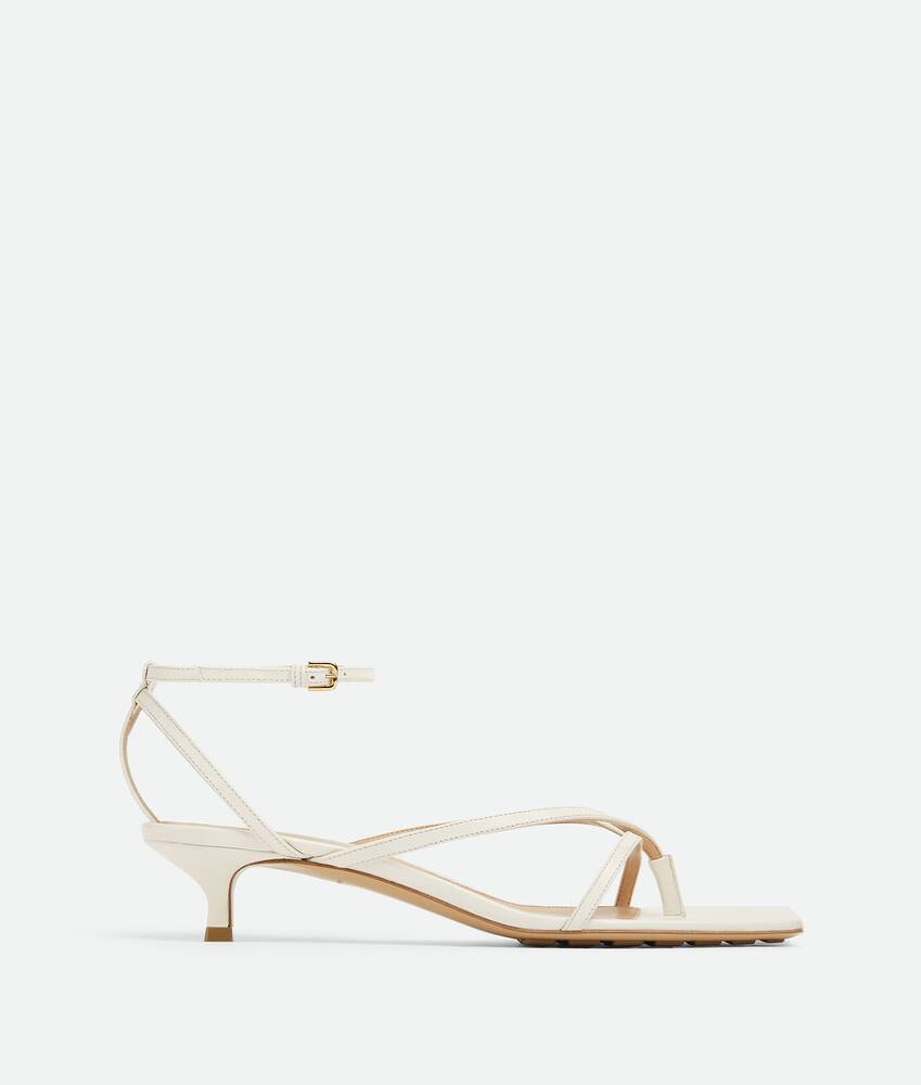 Bottega veneta best sale sandals white