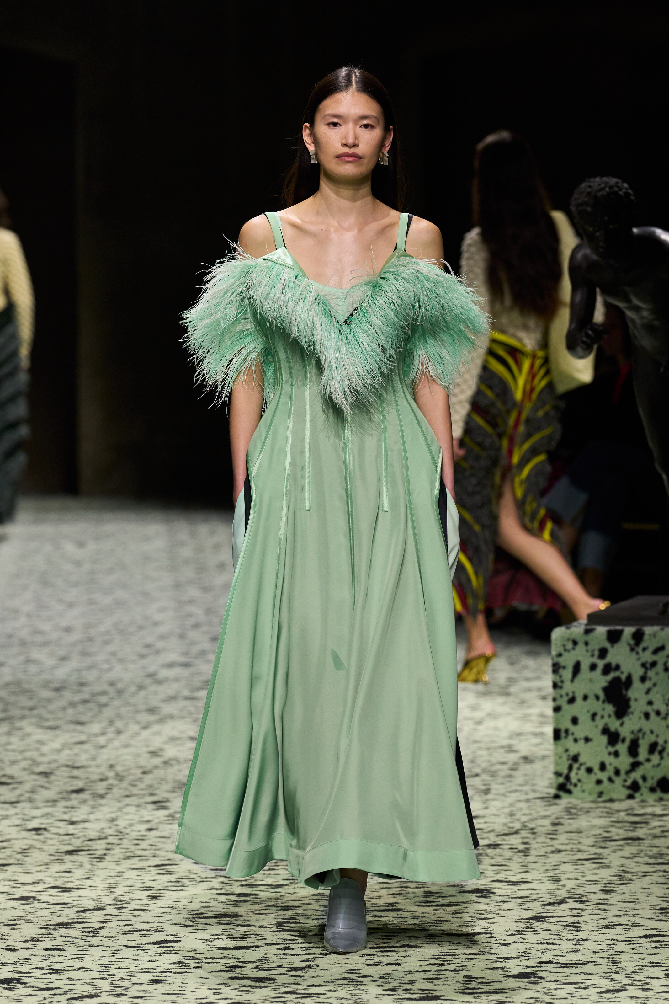 BOTTEGA VENETA WINTER 2023-冬季时装秀-BV 2023时装秀造型 | Bottega Veneta葆蝶家中国官方网站 | Bottega Veneta