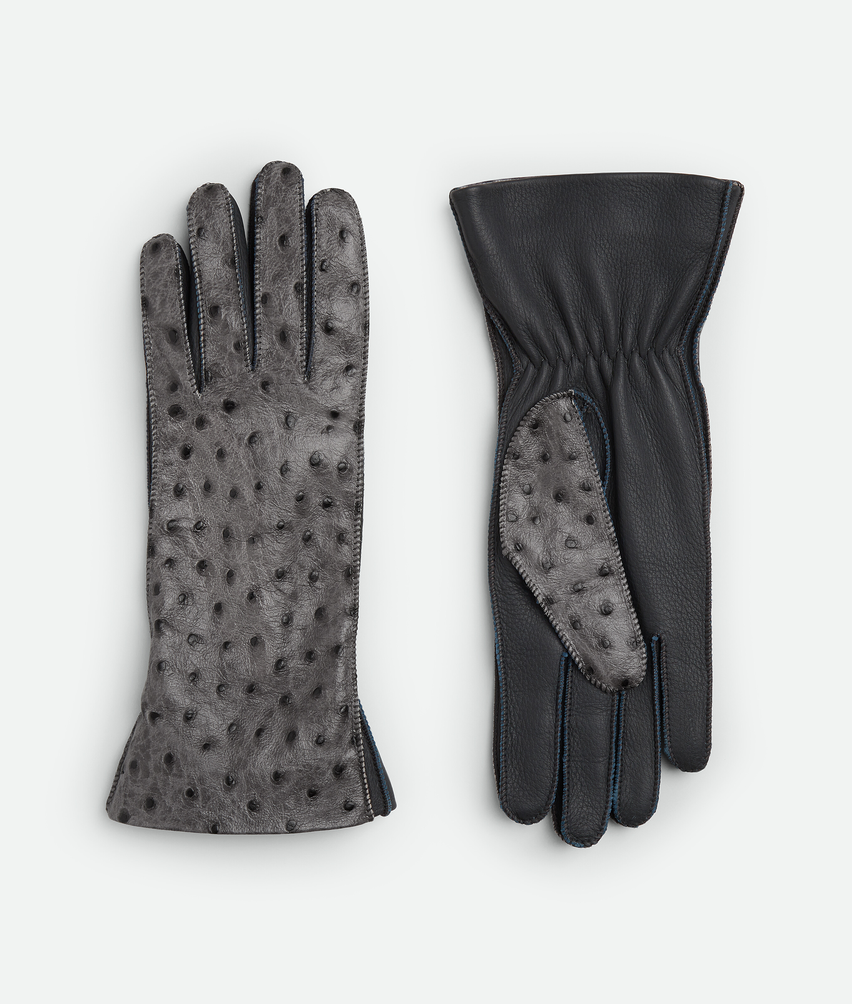 Bottega Veneta Ostrich-effect Leather Gloves In Grey