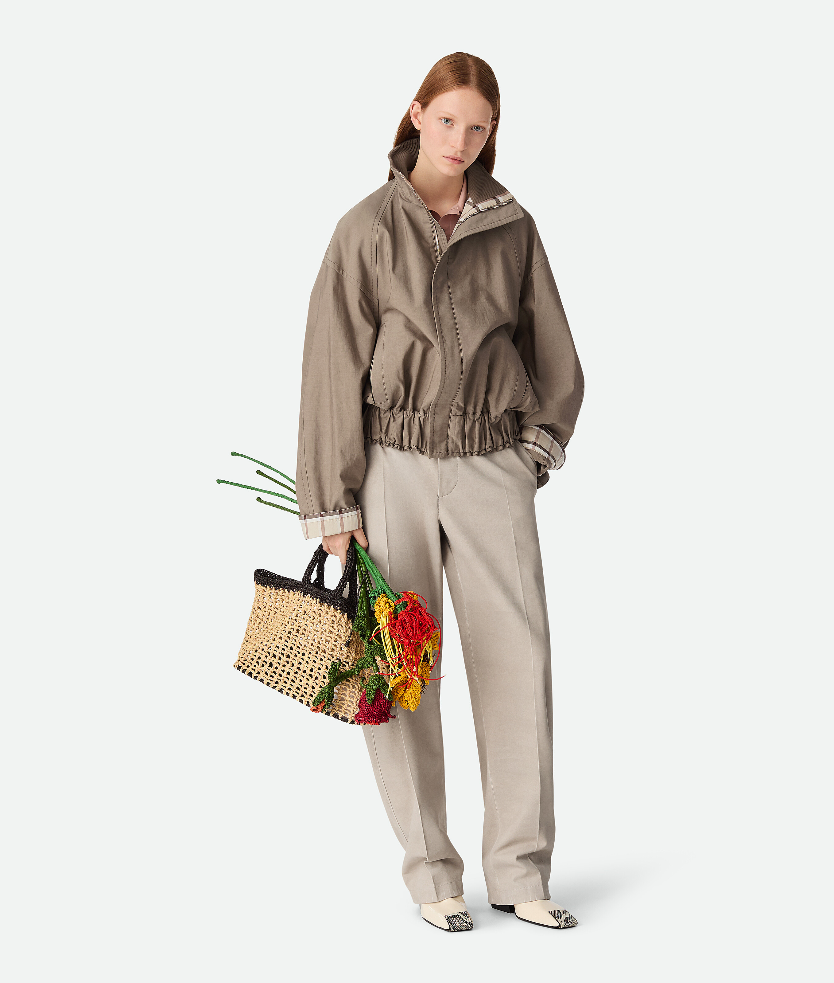 Shop Bottega Veneta Polo En Cachemire Fin Et Léger In Cameo