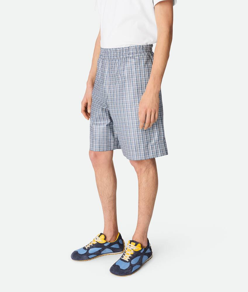 BOTTEGA VENETA レザーショートパンツ BOTTEGA VENETA（ボッテガヴェネタ）ショートパンツ 黒 サイズ