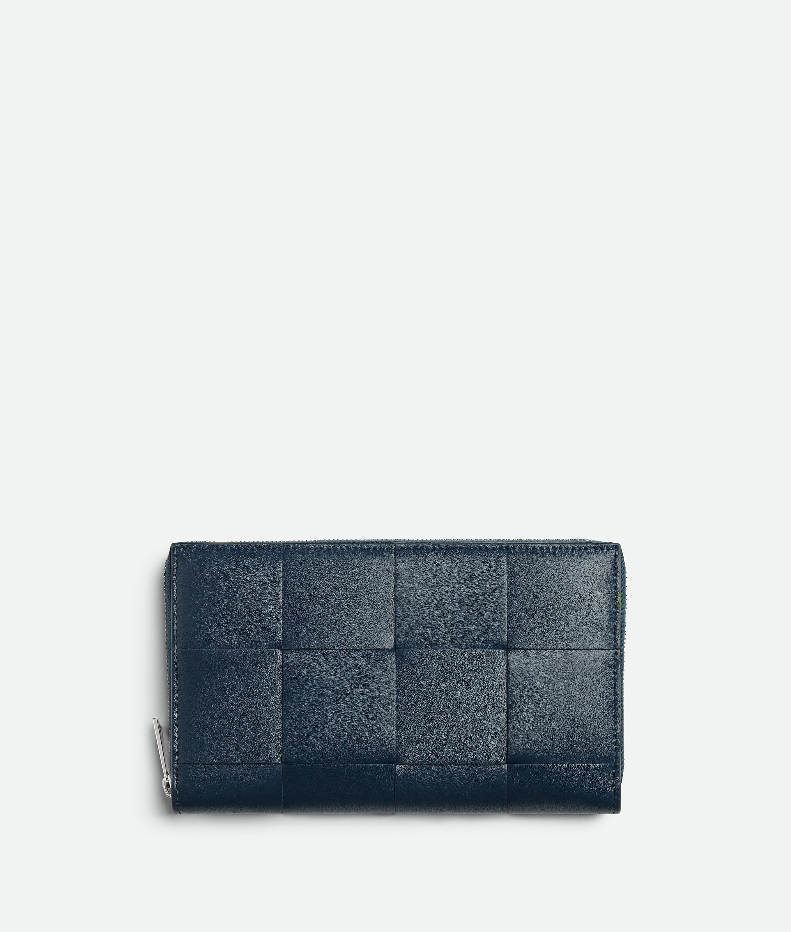 Bottega Veneta Cassette Portemonnaie Mit Umlaufendem Zip In Deep Blue/ambra